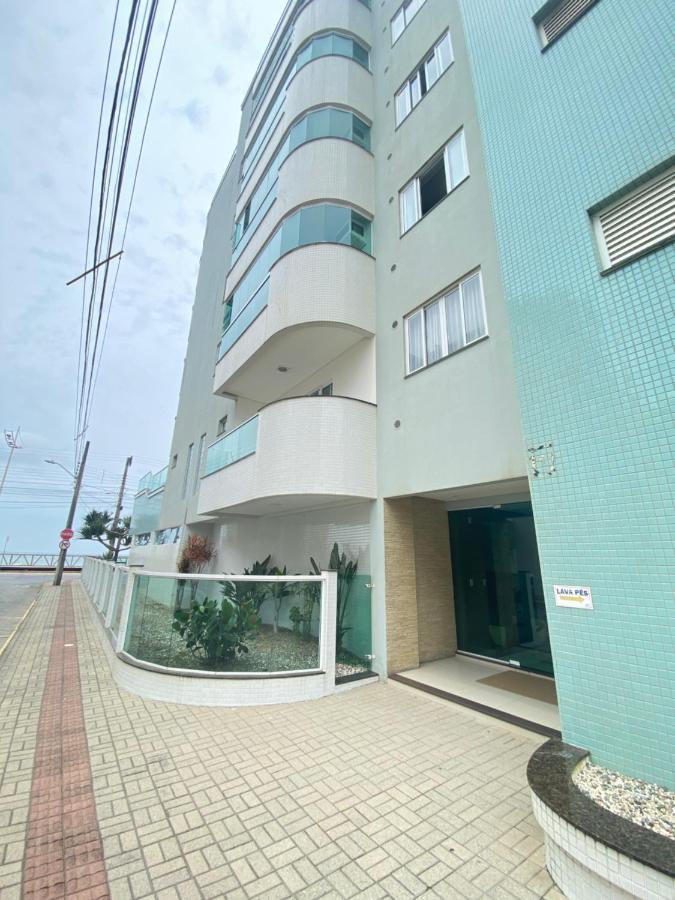 Gravata Predio Frente Mar Ao Lado Beto Carrero E Balneario Camboriu Brisamarbc4 Navegantes Quarto foto